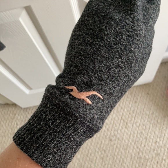 Hollister heather grey cropped sweater - Picture 3 of 4